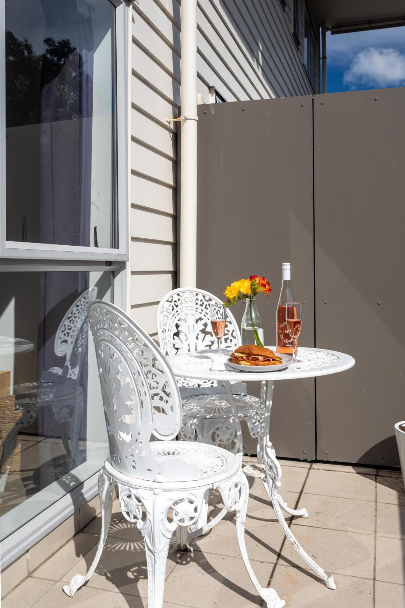 Bright Morningside Apartment Auckland Extérieur photo